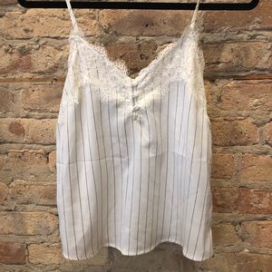 NWT Abercrombie lace trim top